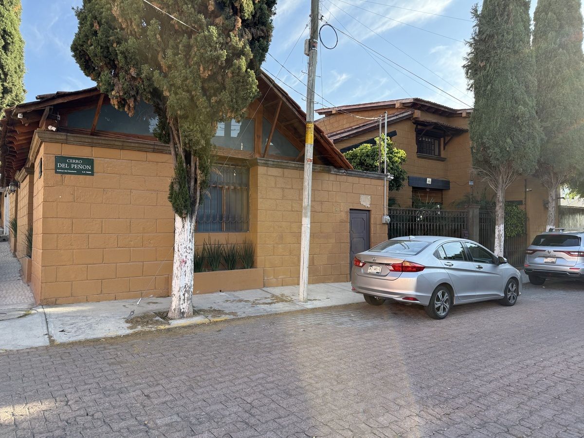 Casa em Colinas del Cimatario, Querétaro, foto 3 de 45