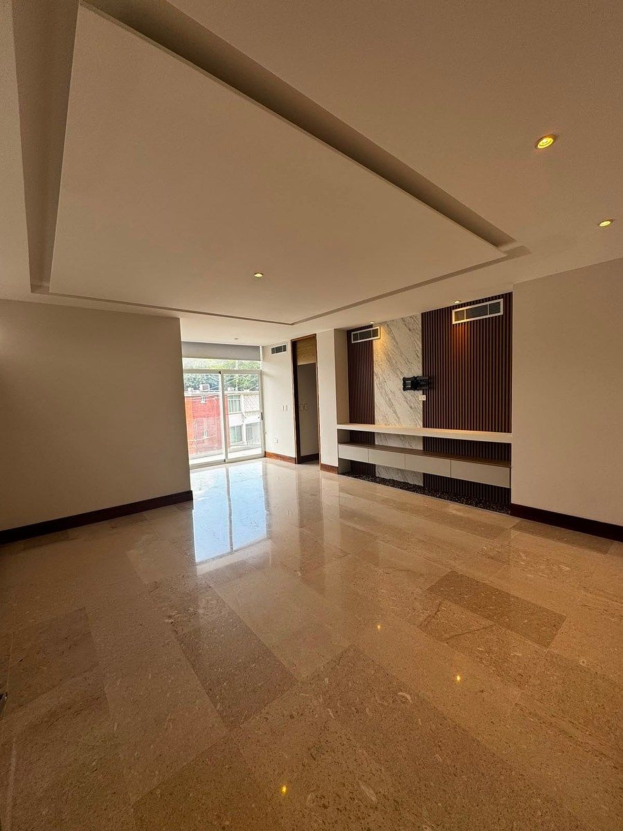 Departamento en Venta, Santa Engracia, SPGG, foto 1 de 16