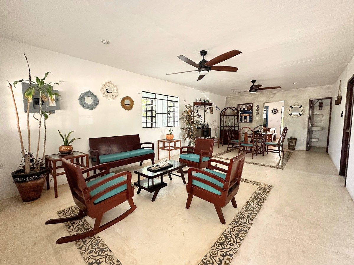 CASA EN VENTA EN LA PLAYA MERIDA CHELEM YUCATAN A 200 MTS DE LA PLAYA - foto 3