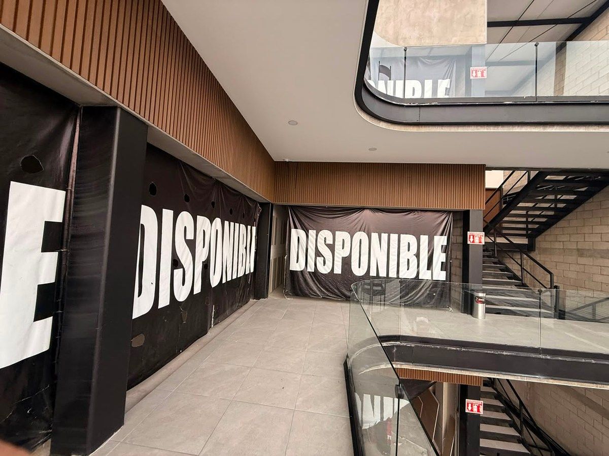 Shopping Mall Space in Lomas de Guadalupe, Zapopan, photo 3 of 6