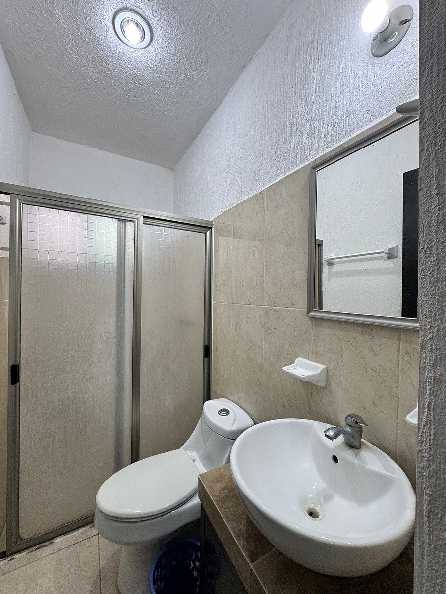 Baño completo, foto 6 de 14