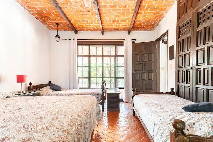 House in San Miguel Acapantzingo, Cuernavaca, photo 12 of 21