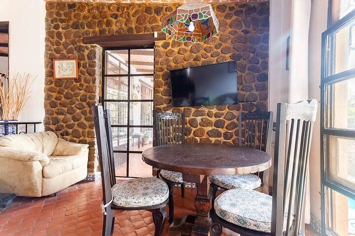 House in San Miguel Acapantzingo, Cuernavaca, photo 14 of 21