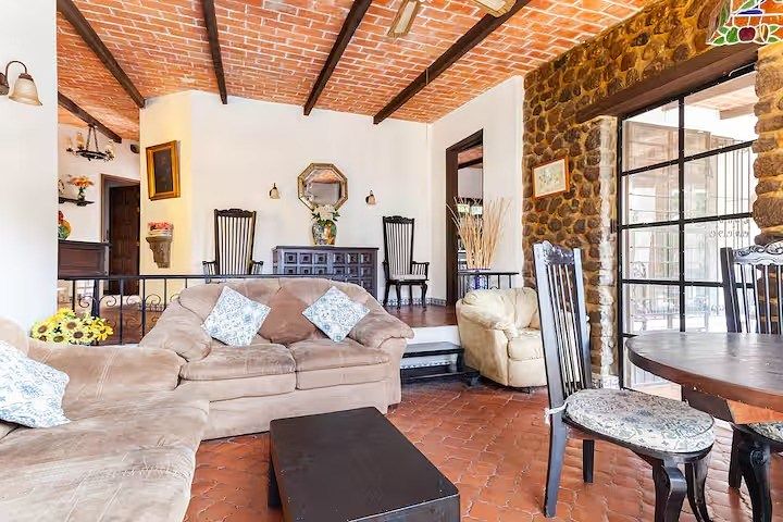 House in San Miguel Acapantzingo, Cuernavaca, photo 16 of 21