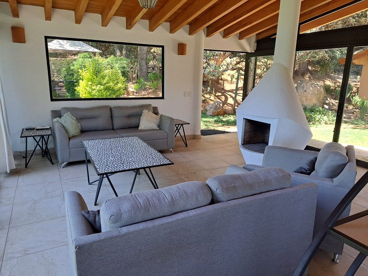 Casa em condomínio fechado em Rincón de Estradas, Valle de Bravo, foto 4 de 17