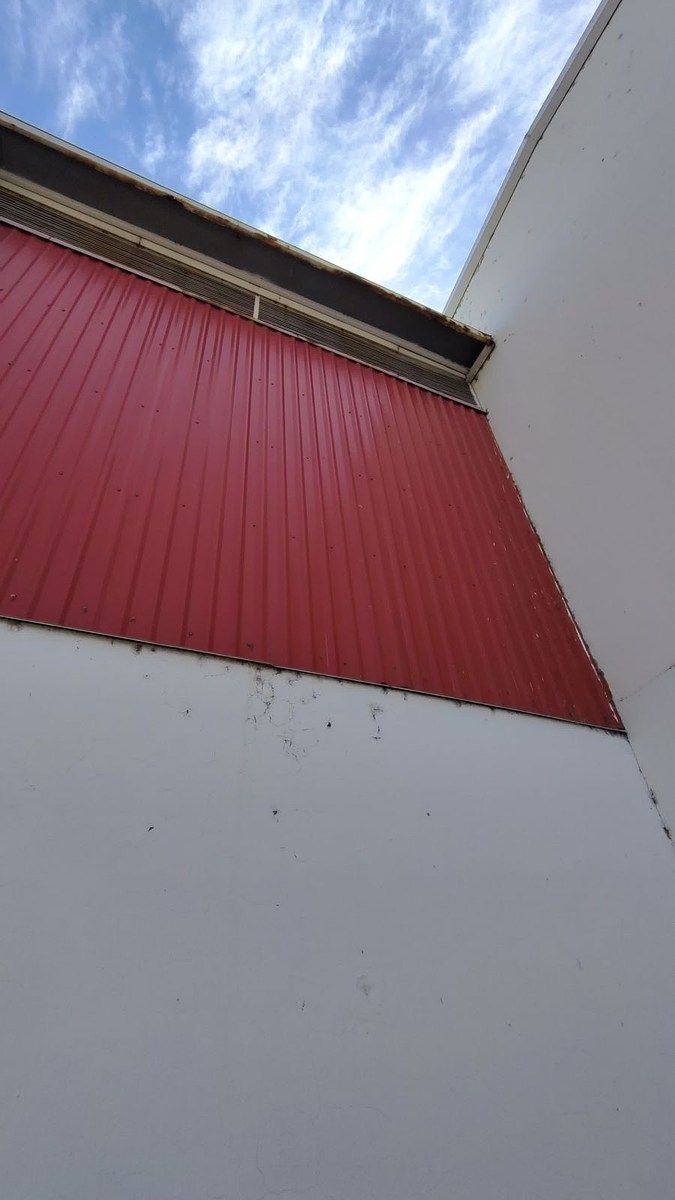 Industrial Warehouse in San José del Castillo, El Salto, photo 27 of 49