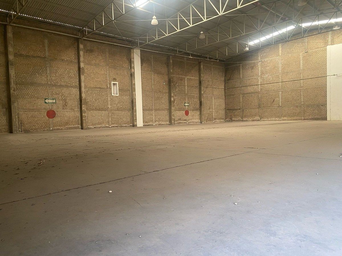 Industrial Warehouse in San José del Castillo, El Salto, photo 34 of 49