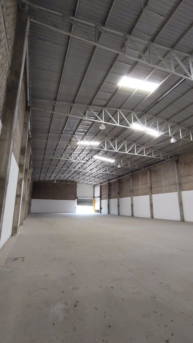 Industrial Warehouse in San José del Castillo, El Salto, photo 40 of 49