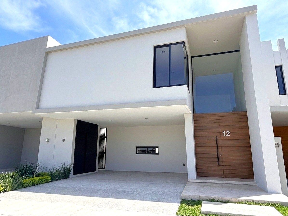 House for Sale Fracc. Lomas del Dorado, Boca de Rio., photo 1 of 24