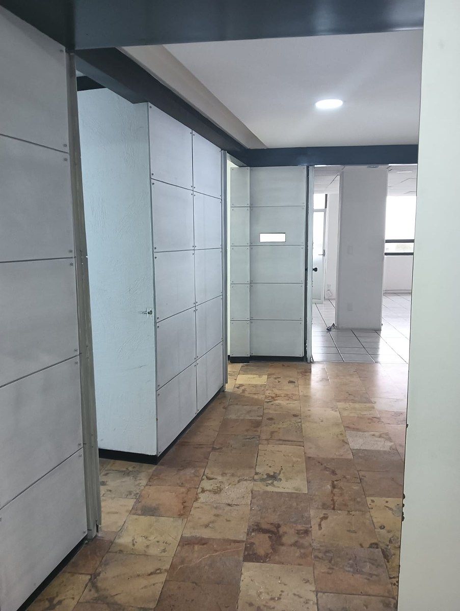 Office in Ciudad Satélite, Naucalpan de Juárez, photo 15 of 21