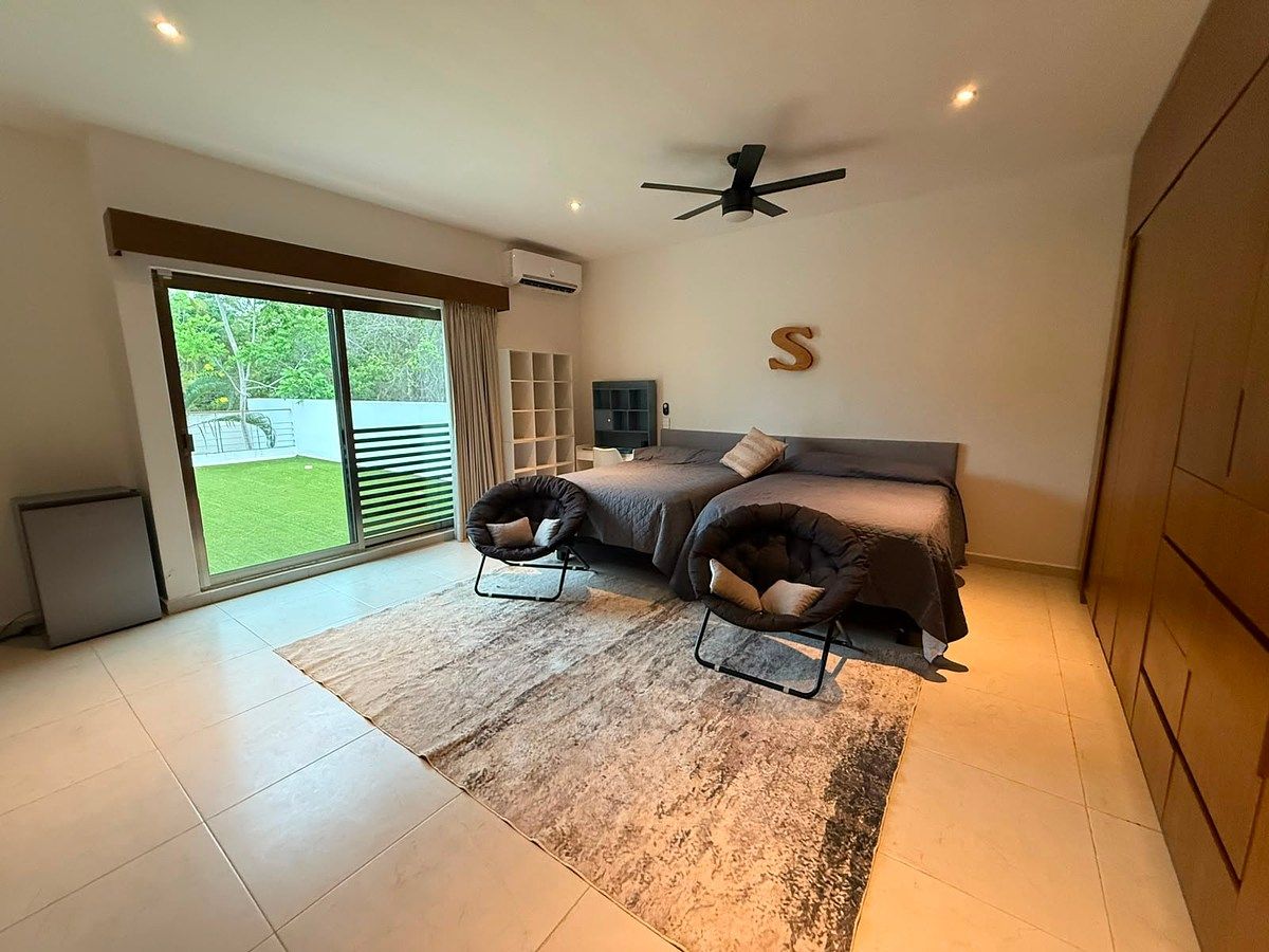Casa en Residencial Cumbres, Benito Juárez, foto 23 de 37