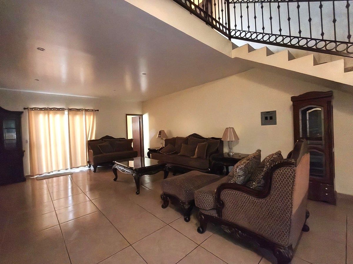 House in Valle Dorado, Ensenada, photo 2 of 22
