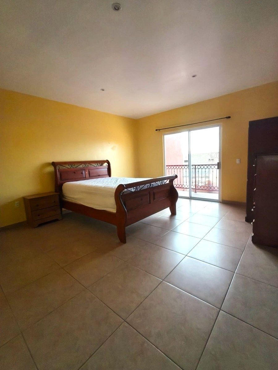 House in Valle Dorado, Ensenada, photo 13 of 22