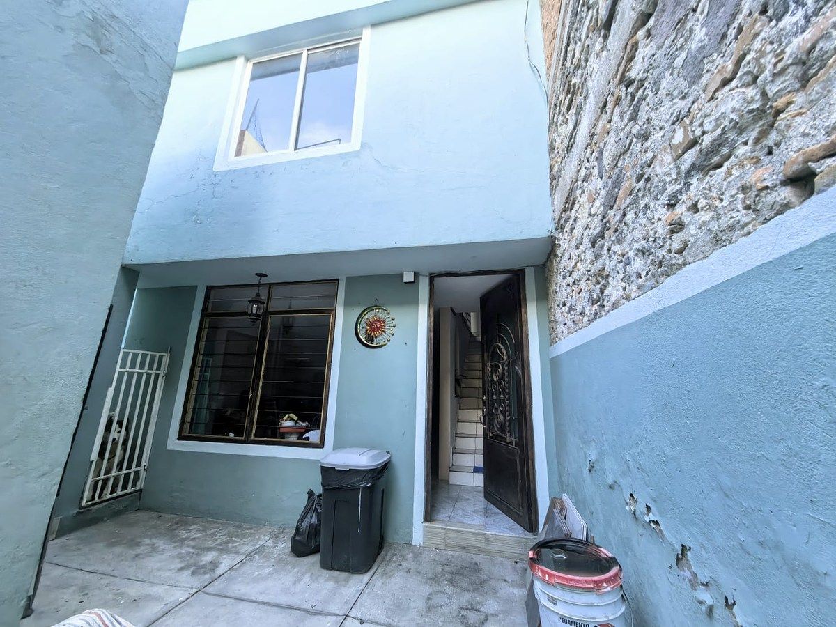 HOUSE FOR RENT IN CHINA POBLANA, photo 1 of 17