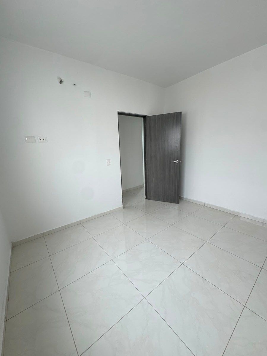 House in Pontevedra, Tlajomulco de Zúñiga, photo 3 of 29