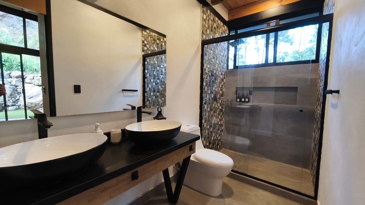 House in Cerro Gordo, Valle de Bravo, photo 8 of 18