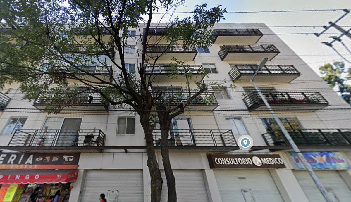 Penthouse Remodelado en Venta en Coapa – 63 m², Vista Exterior, Balcón y Estacio - foto 1