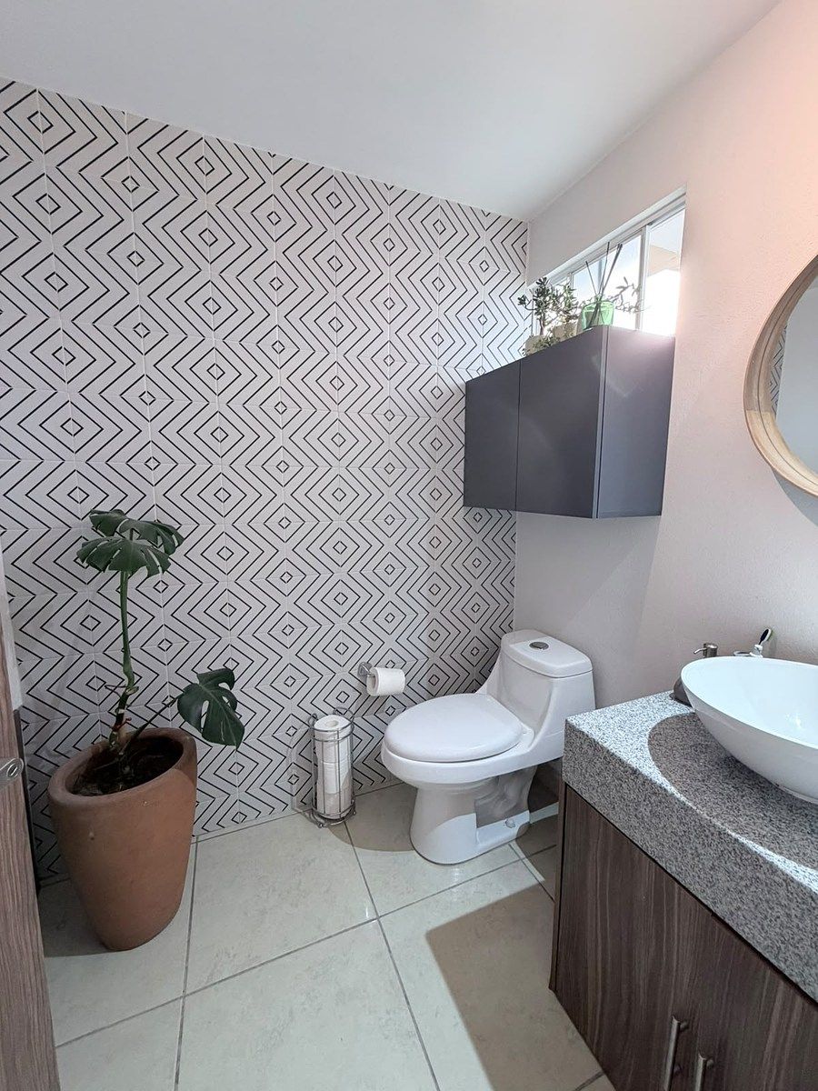 House for sale in a condominium with 3 bedrooms, pool, and private patio - foto 5