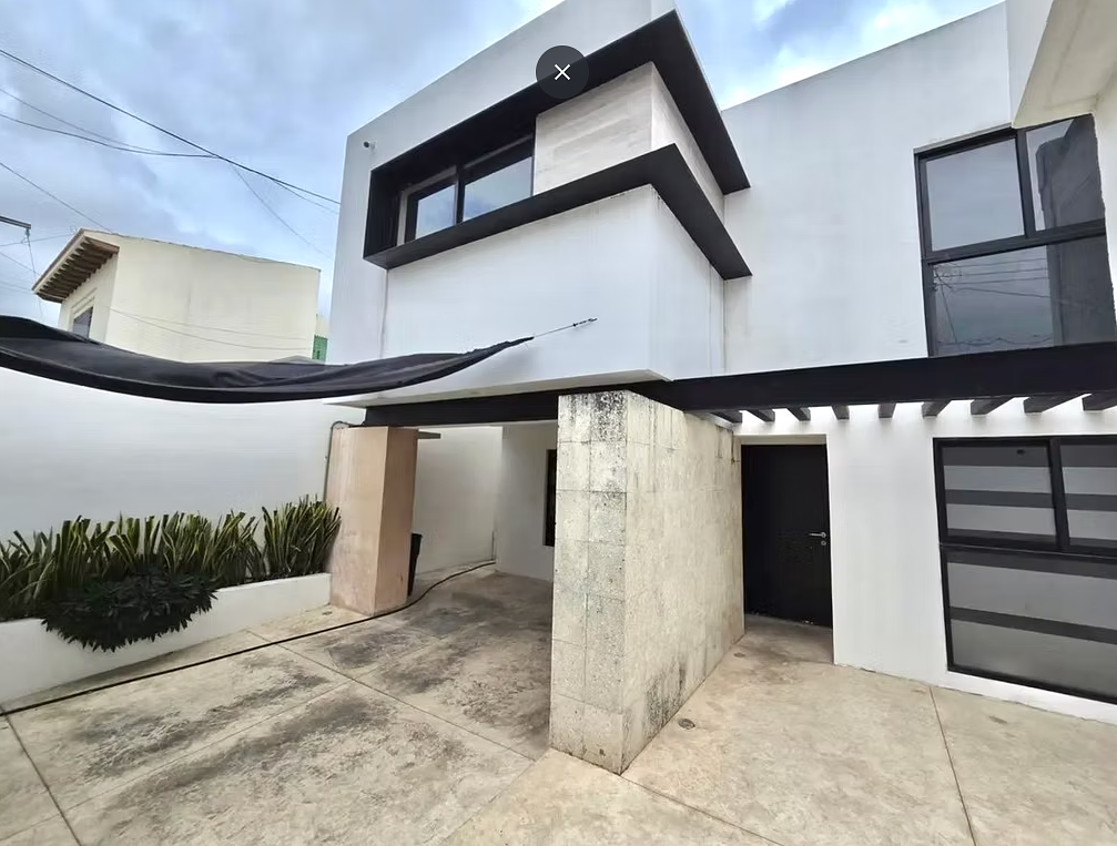CASA ADAPTADA PARA OFICINAS EN VENTA EN MERIDA, YUCATAN EN MONTEVIDEO - foto 2