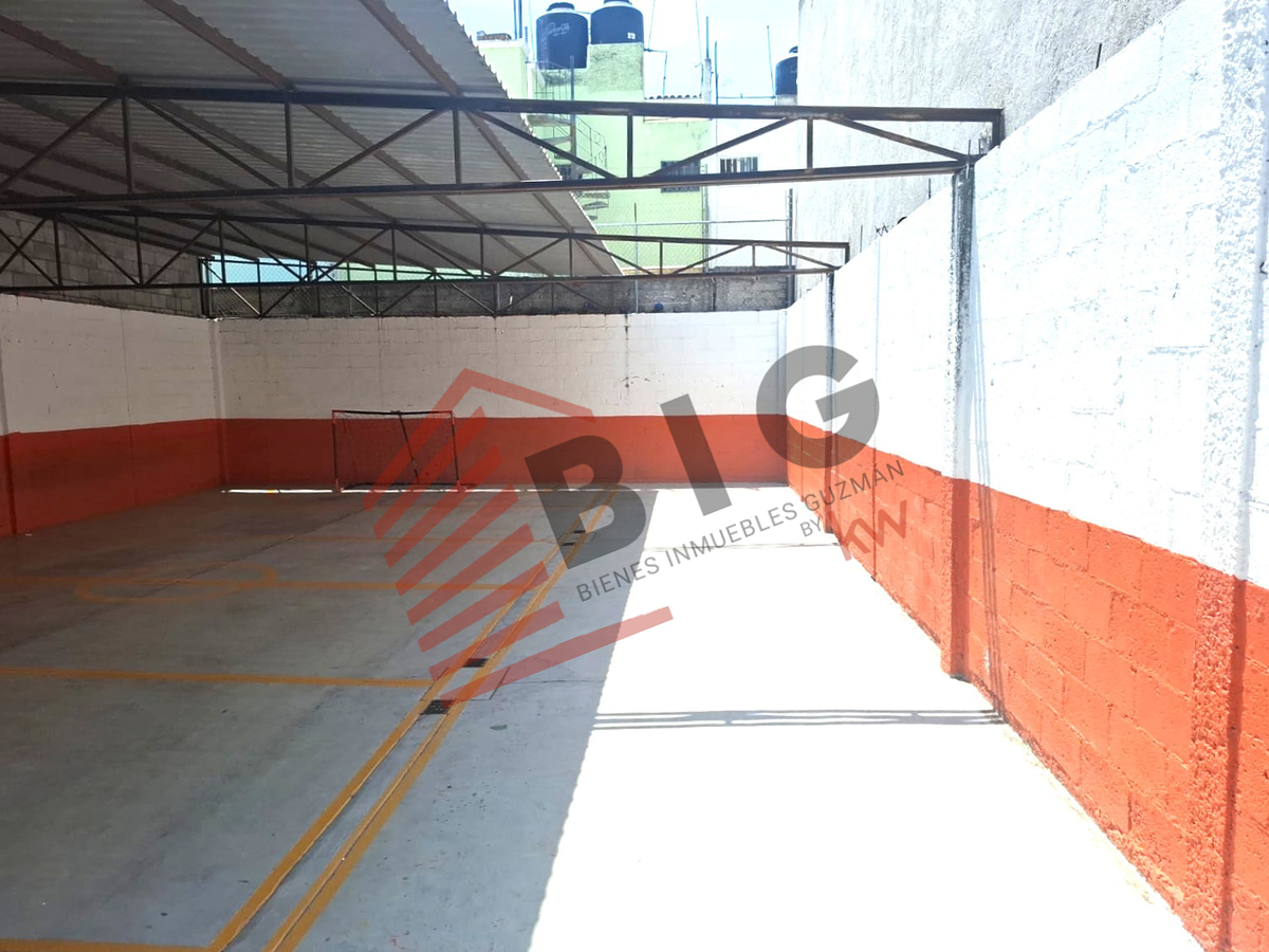 WAREHOUSE with local and covered patio FOR SALE | Wholesale Market - foto 2