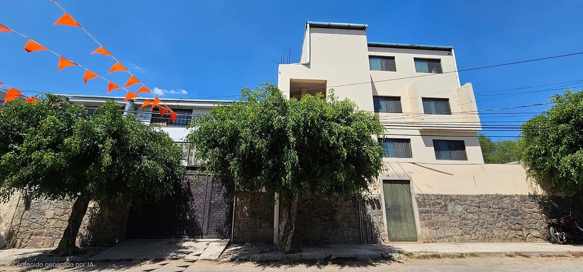 EDIFICIO EN VENTA EN CHANTEPEC CASI JUNTO AL LAGO DE CHAPALA, foto 1 de 37
