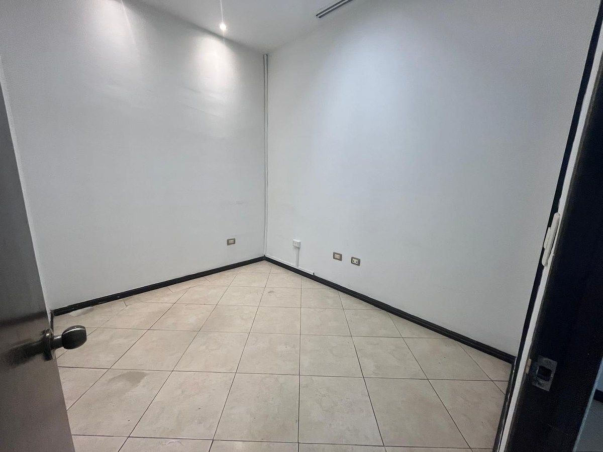 Oficina en Santa Engracia, San Pedro Garza García, foto 9 de 24