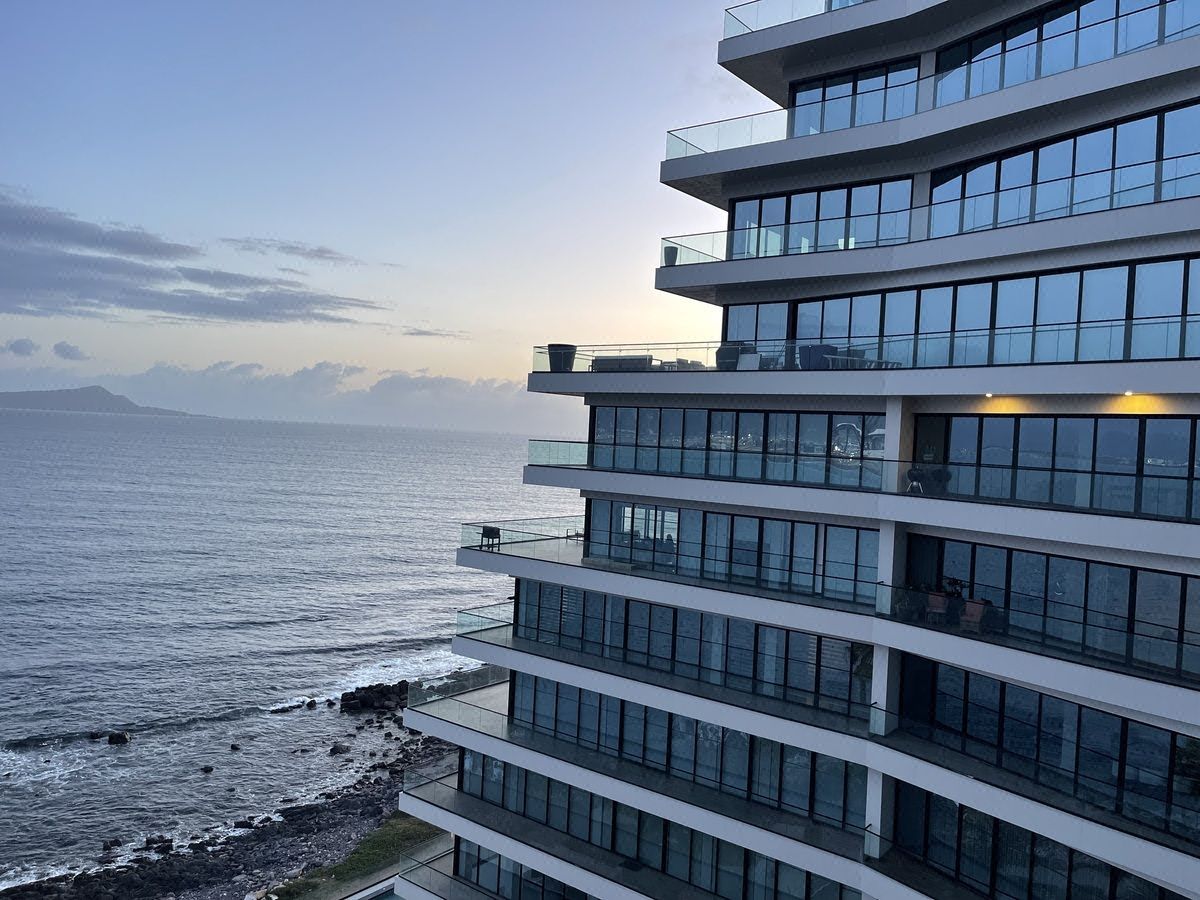 Venta de Departamento de 3 Recámaras en Torre Barlovento, Ensenada, B.C.