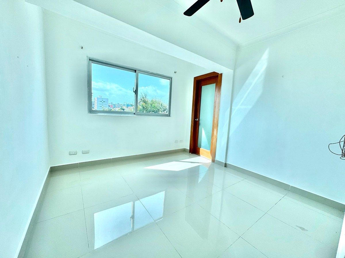 Apartamento en Bella Vista, Santo Domingo Centro (Distrito Nacional), foto 10 de 19