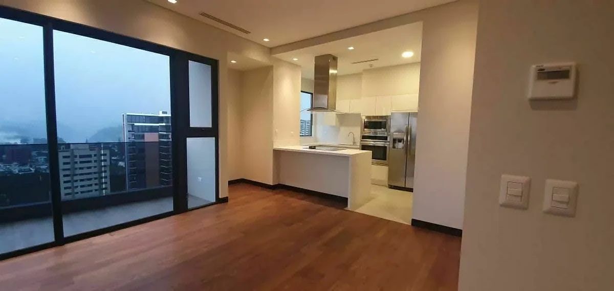 Apartamento en Venta – Santa Inés del Parque, Zona 14 - Image 3