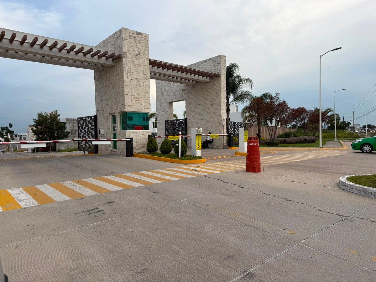 Excelente Terreno en Venta en Residencial O lindo.