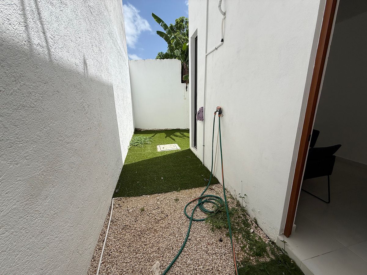 House in Montevideo, Mérida, photo 13 of 24