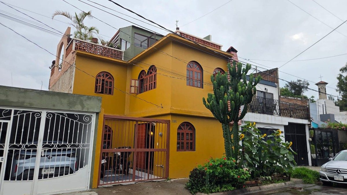 Casa em Revolución, Tlaquepaque, foto 2 de 15