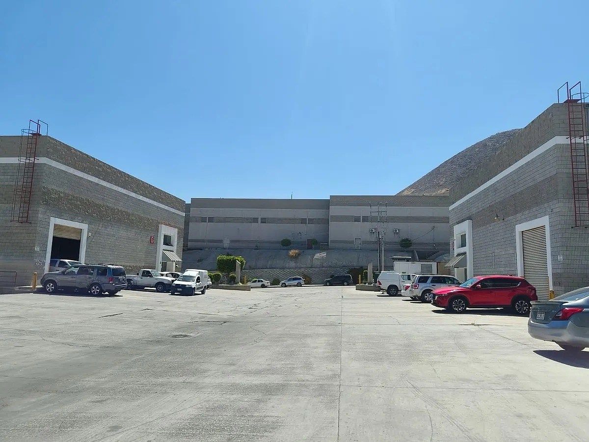 Bodega comercial en Baja Maq. El Águila, Tijuana, foto 9 de 10