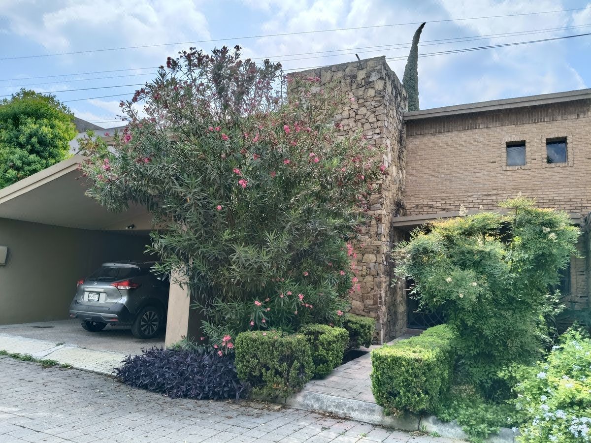 Casa en Lomas Del Valle, San Pedro Garza García, foto 2 de 26