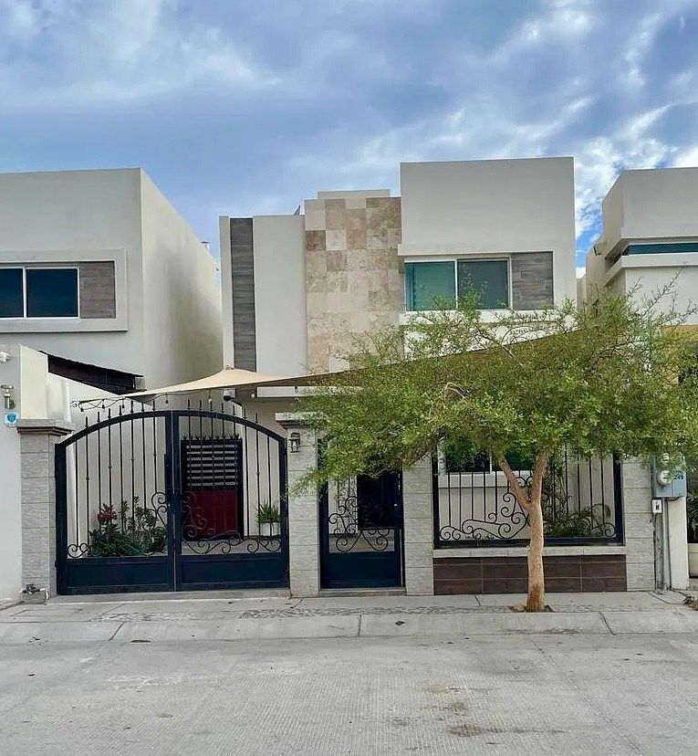 CASA LOS NARANJOS, foto 1 de 19