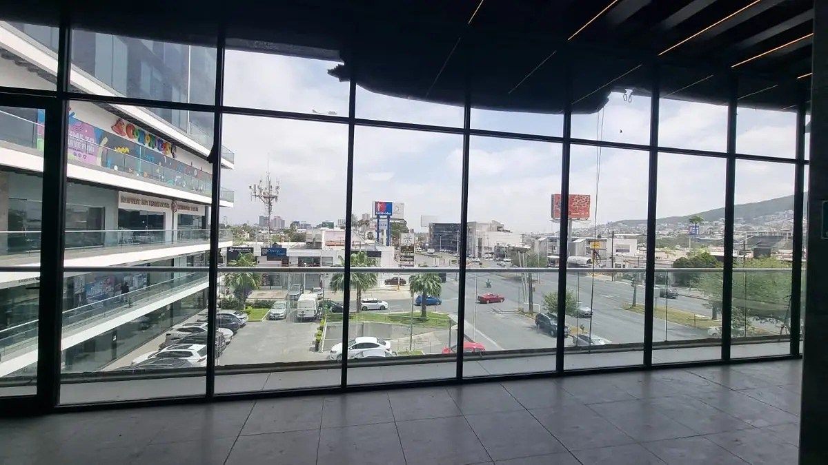 Retail Space in Torremolinos, Monterrey, photo 6 of 12