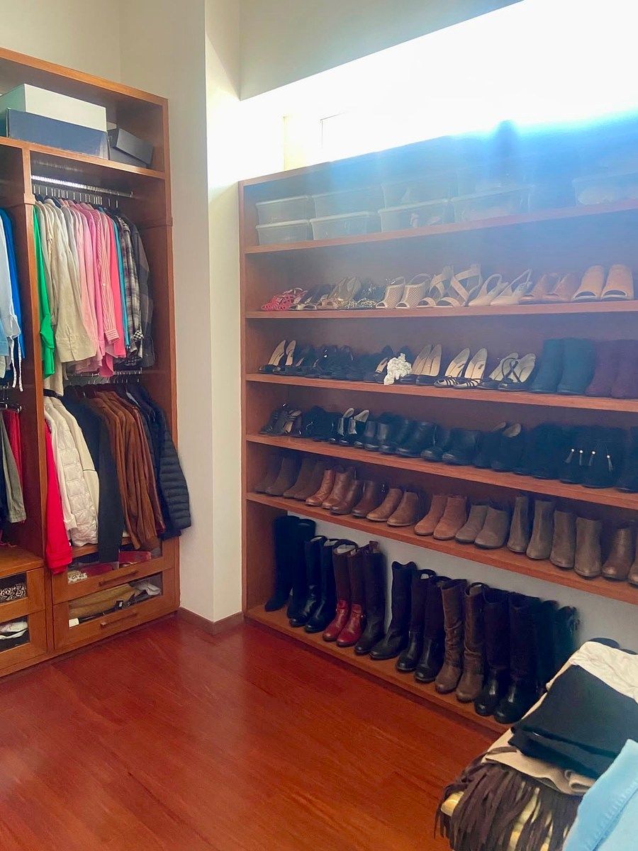Vestidor, photo 12 of 14