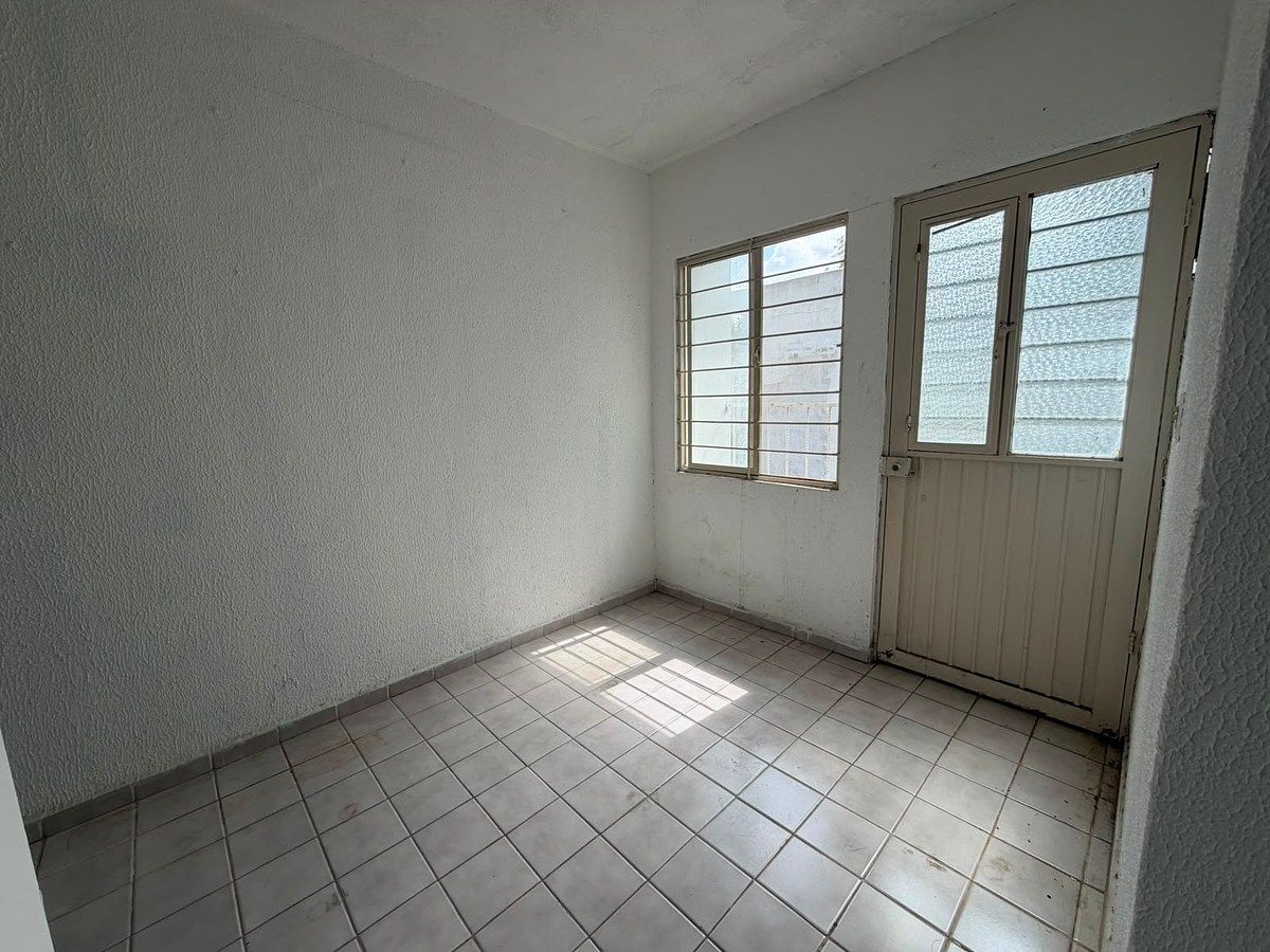 Retail Space in Leon XIII, Guadalupe, photo 13 of 14