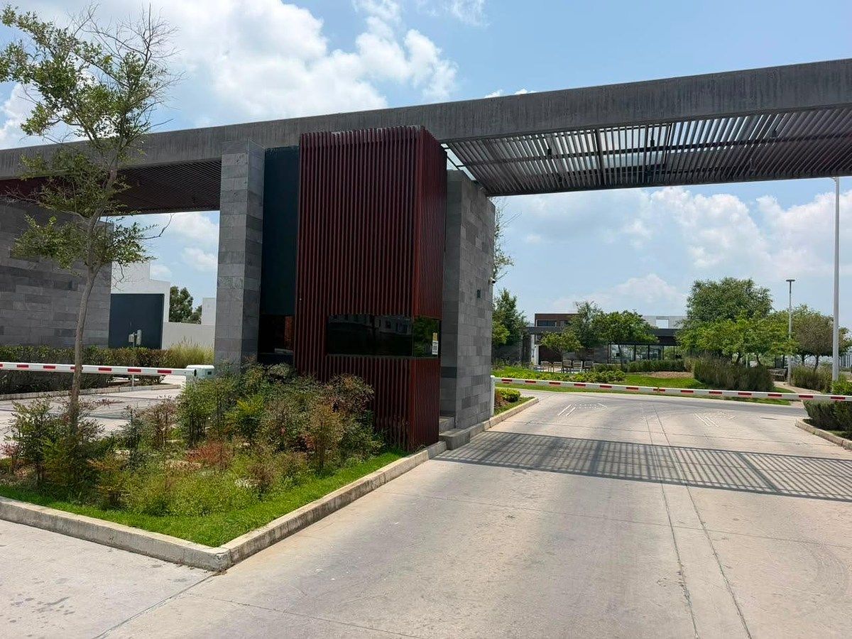 Terreno à Venda em Capital Norte - Alva Residencial 8, foto 1 de 16