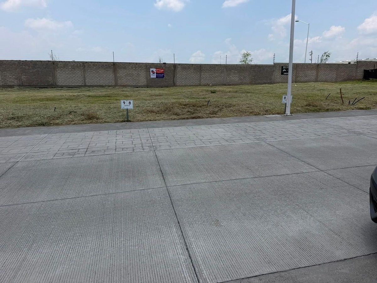 Lote em Capital Norte, Zapopan, foto 3 de 16