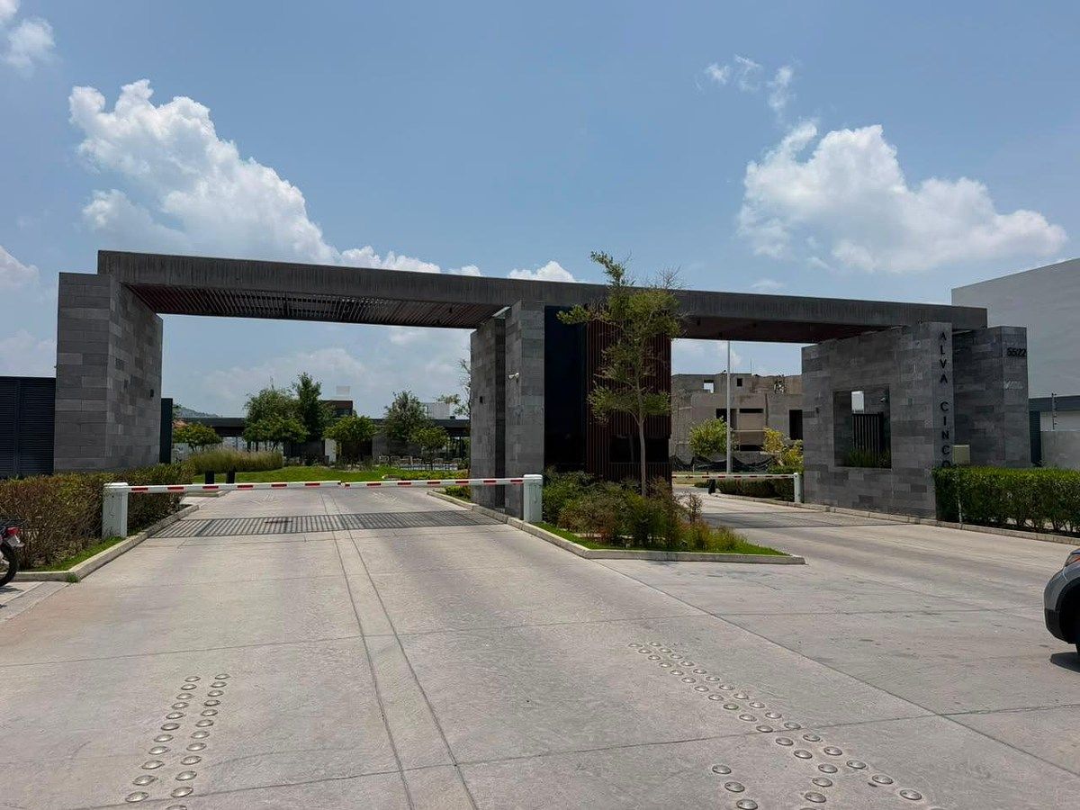 Lote em Capital Norte, Zapopan, foto 2 de 16