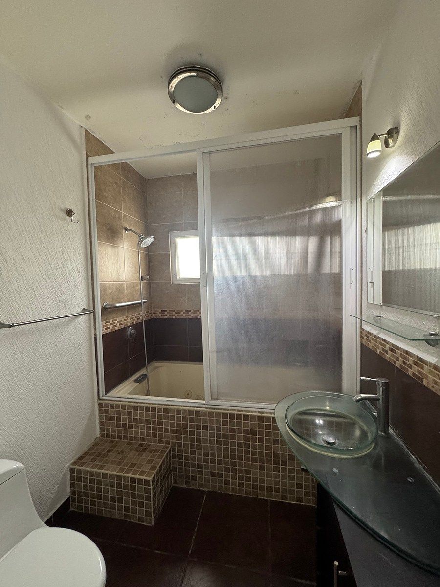 Baño recámara principal, foto 17 de 35