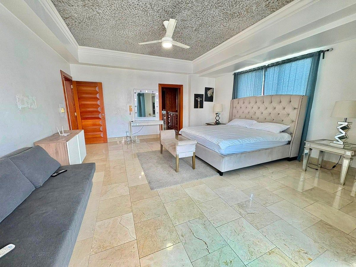 Penthouse en Evaristo Morales, Santo Domingo Centro (Distrito Nacional), foto 14 de 32
