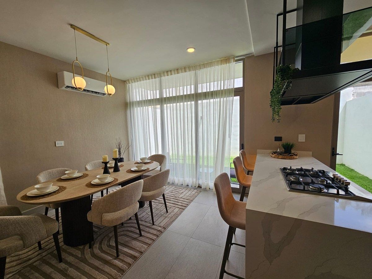Casa em Las Huertas, Santiago, foto 3 de 24
