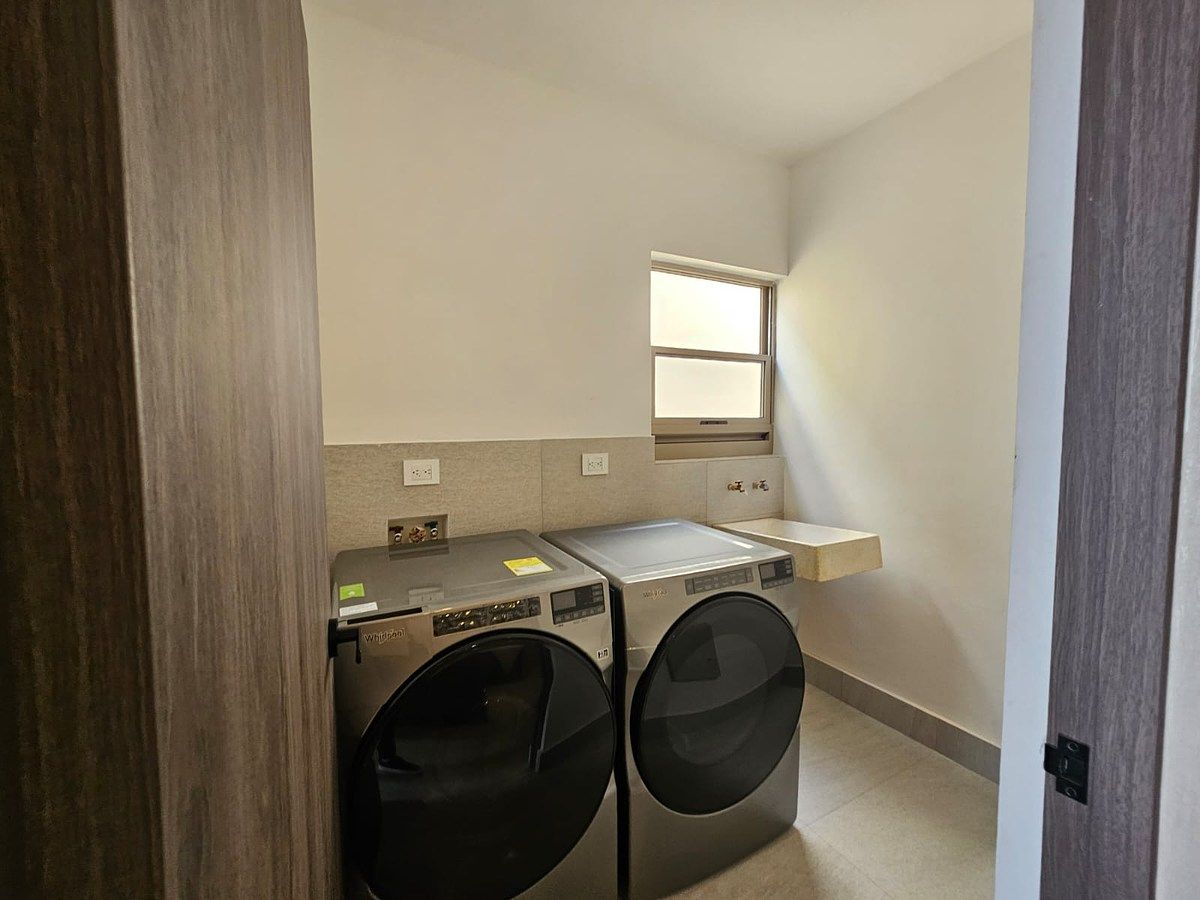Casa em Las Huertas, Santiago, foto 13 de 24