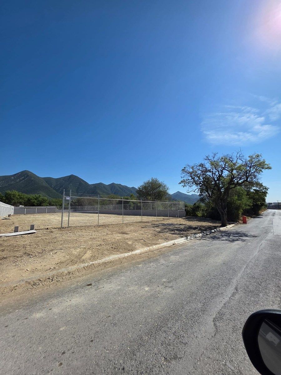 TERRENO PARA ALUGUEL NA ANTIGA ESTRADA DE SANTIAGO, foto 1 de 1