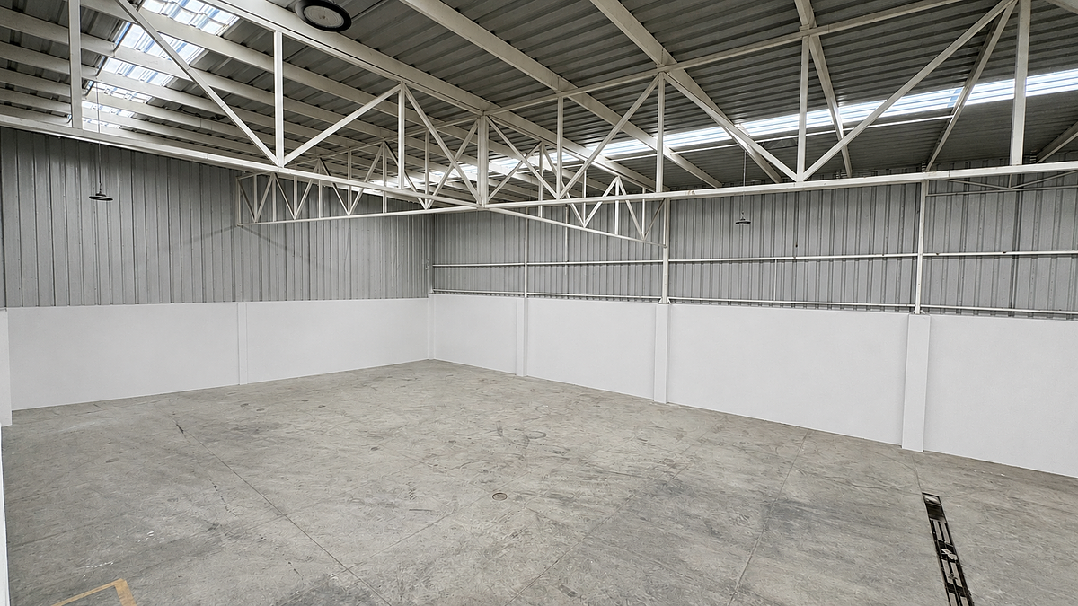 Commercial Storage Unit in Santa Ana Tepetitlán, Zapopan, photo 3 of 9