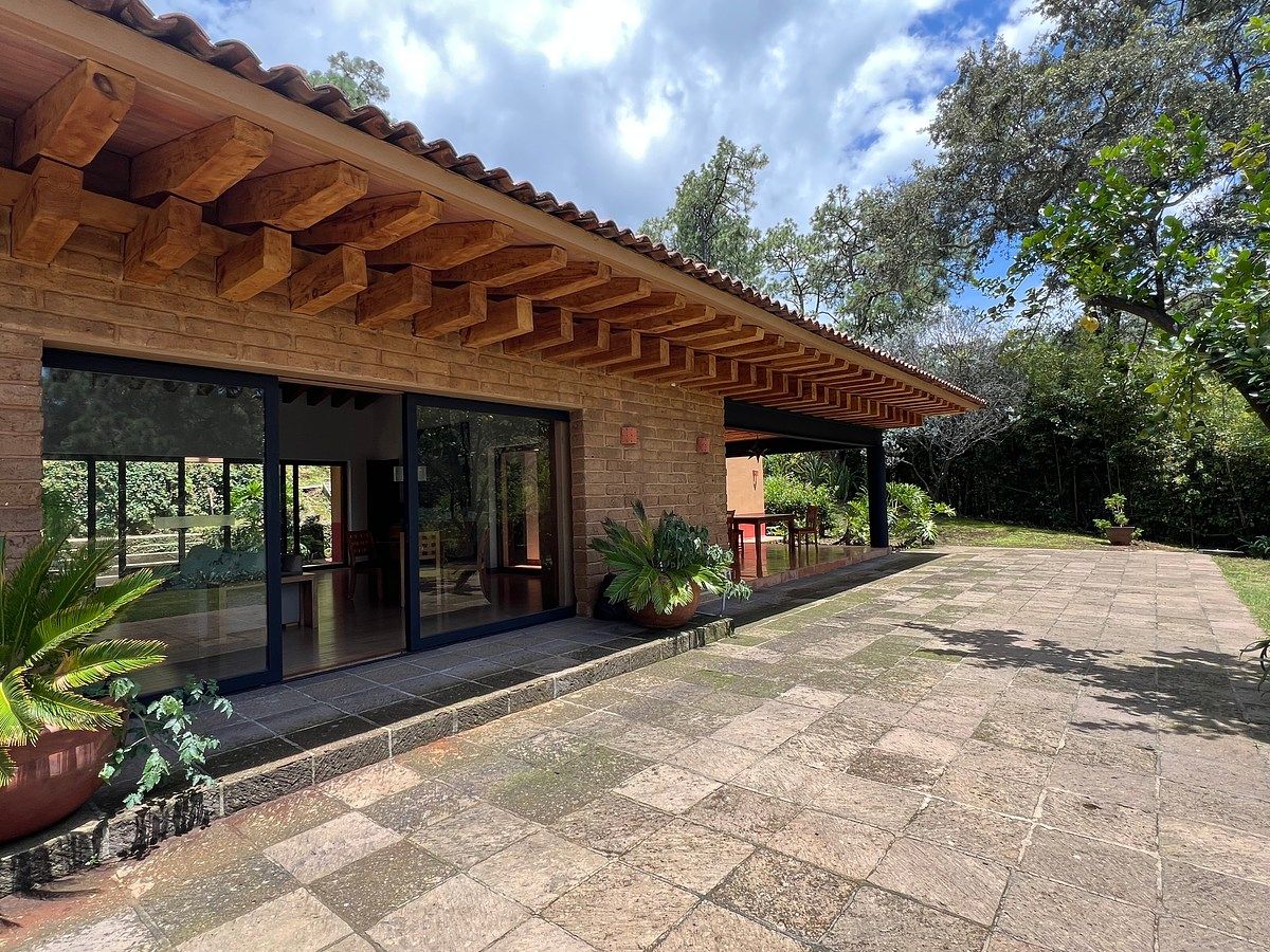 Casa en condominio en Avándaro, Valle de Bravo, foto 2 de 27