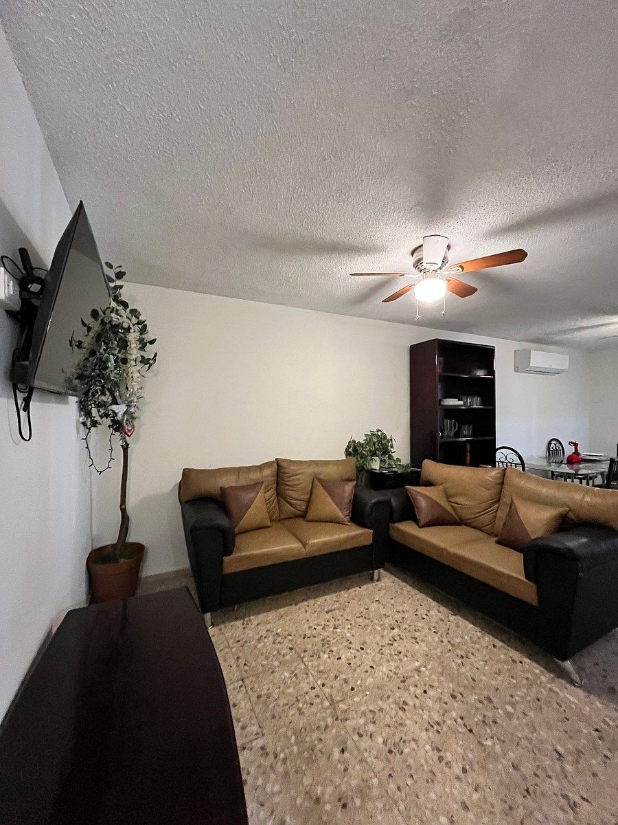 Apartment in Centro, Monterrey, photo 4 of 8