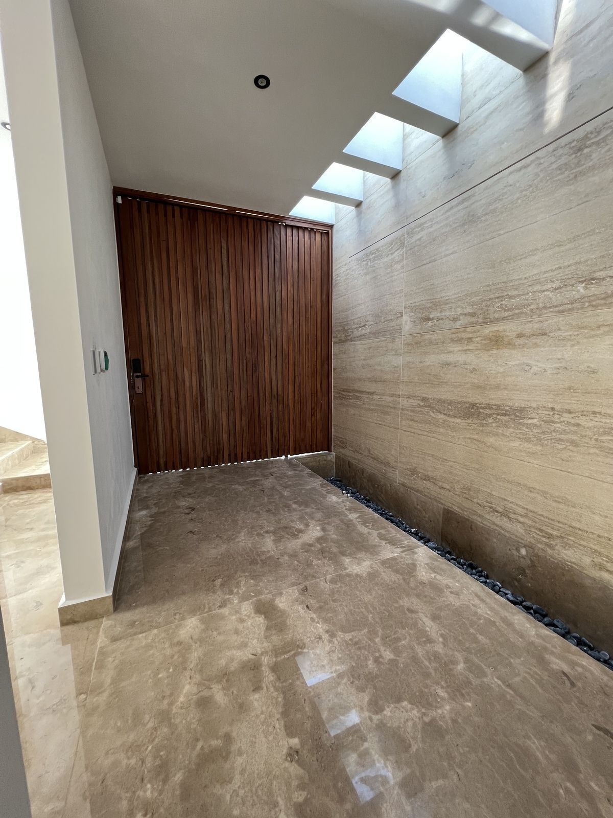 Luxury residence immediate delivery, photo 1 of 36